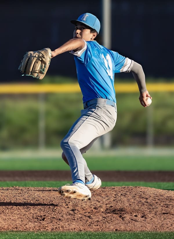 Hugo comes up huge for Hillsdale